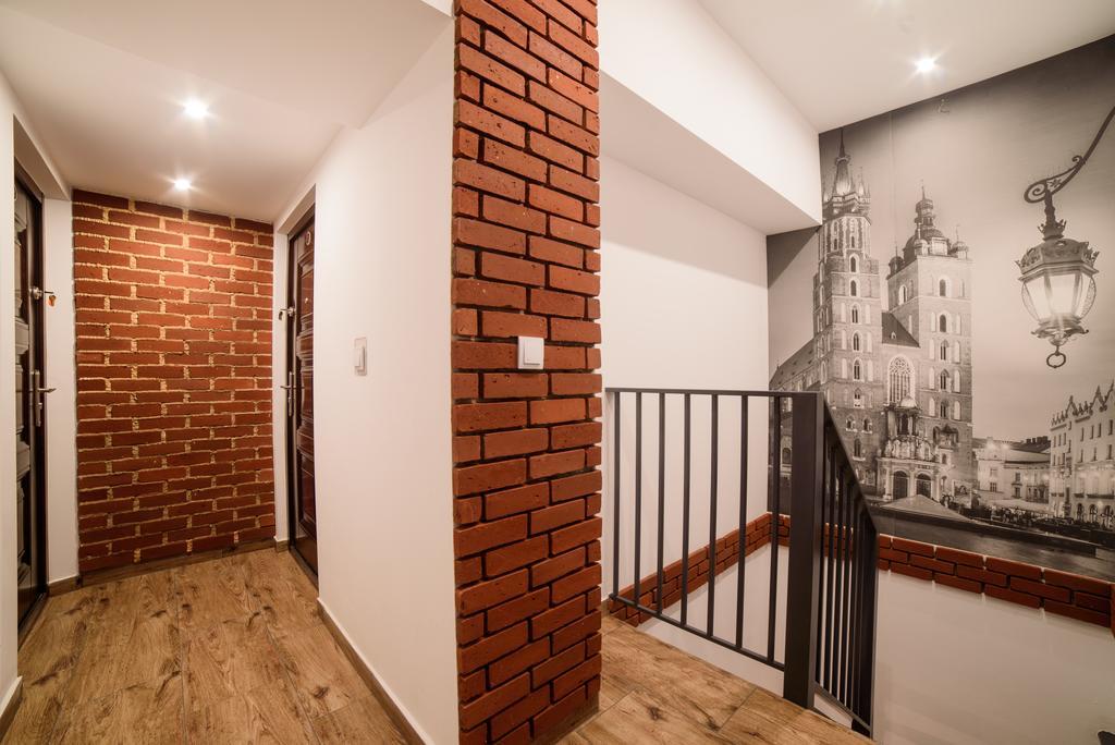 Cracow Rent Apartments - Spacious Apartments For 2-7 People In Quiet Area - Kolberga Street Nr 3 - 10 Min To Main Square By Foot Krakau Buitenkant foto