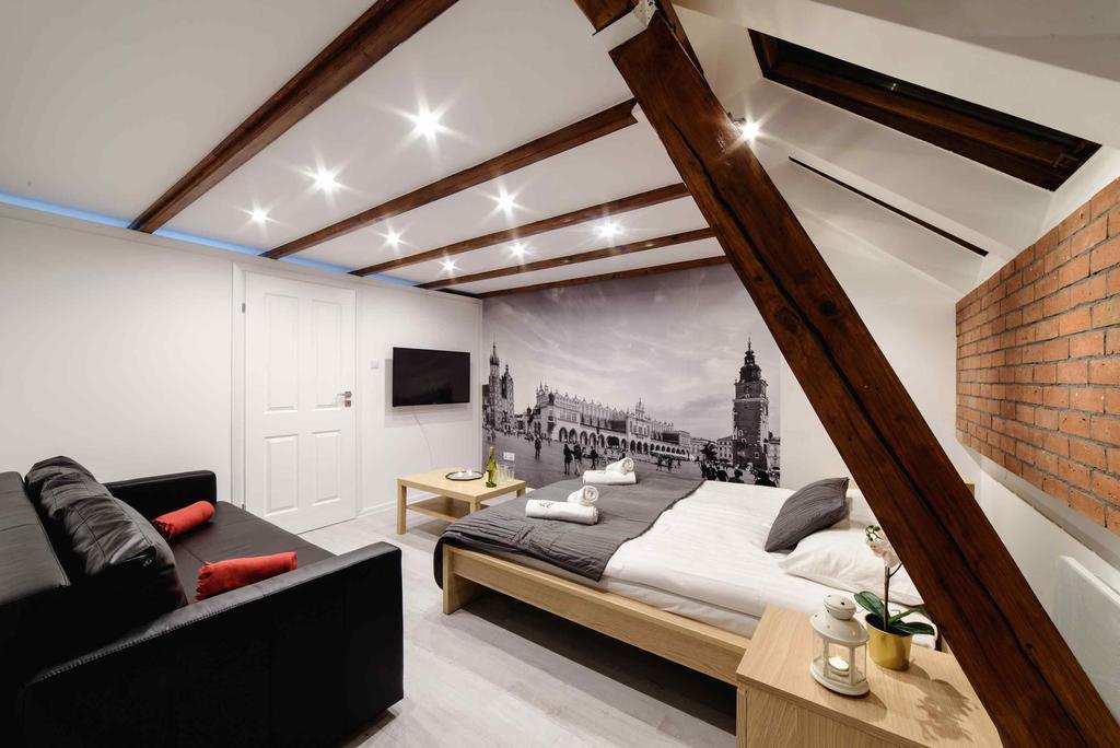 Cracow Rent Apartments - Spacious Apartments For 2-7 People In Quiet Area - Kolberga Street Nr 3 - 10 Min To Main Square By Foot Krakau Buitenkant foto