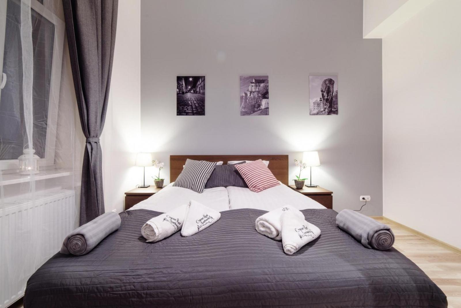 Cracow Rent Apartments - Spacious Apartments For 2-7 People In Quiet Area - Kolberga Street Nr 3 - 10 Min To Main Square By Foot Krakau Buitenkant foto